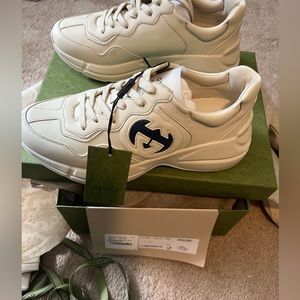 IVOIRE/BLUE leather Gucci men’s sneakers